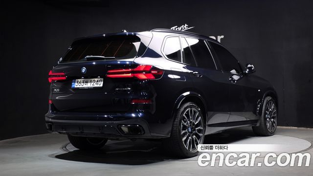 BMW X5 2025 — photo 2