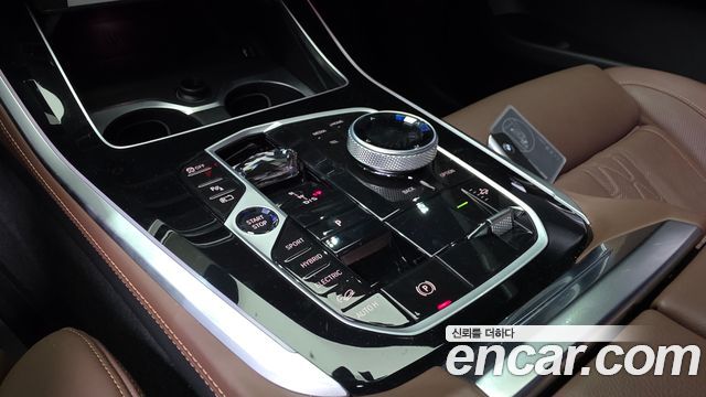 BMW X5 2025 — photo 12