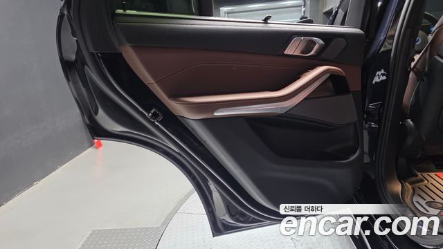 BMW X5 2025 — photo 15