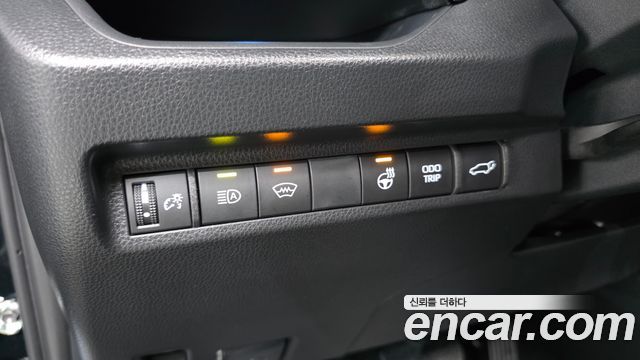 Toyota RAV4 2025 — photo 19