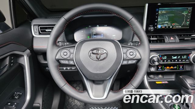 Toyota RAV4 2025 — photo 20