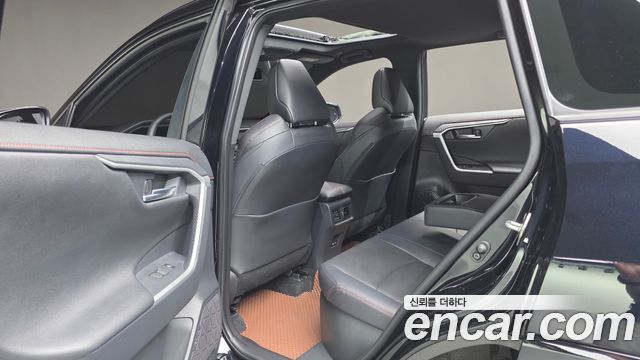 Toyota RAV4 2025 — photo 23