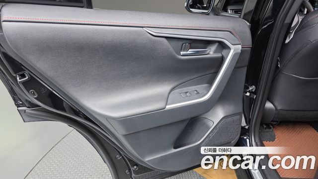 Toyota RAV4 2025 — photo 15