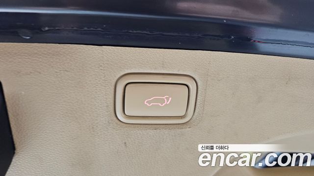 Kia Canival 2016 — photo 20