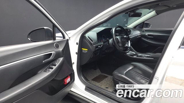 Hyundai Sonata 2020 — photo 10