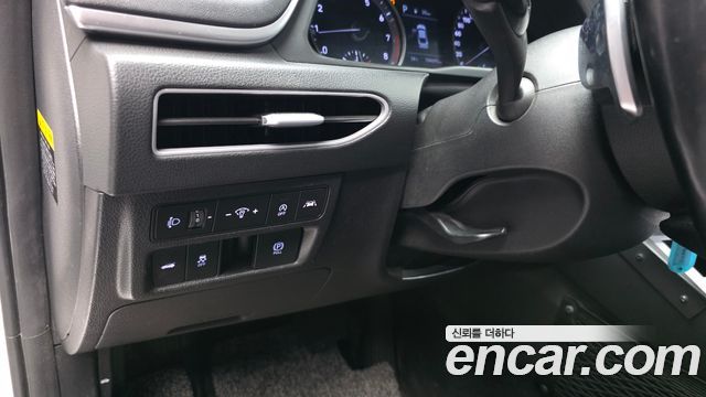 Hyundai Sonata 2020 — photo 17