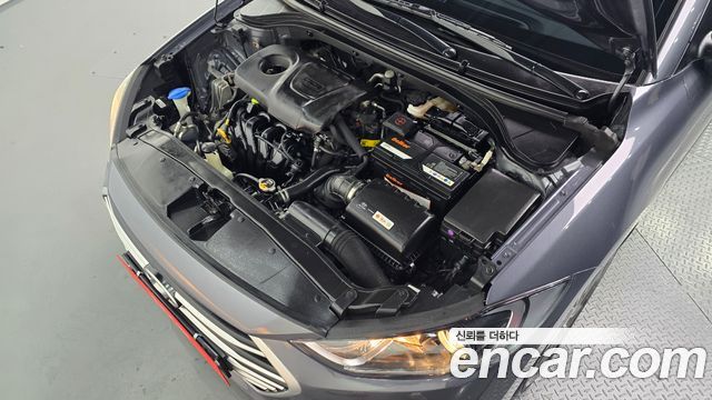 Hyundai AVANTE 2018 — photo 6