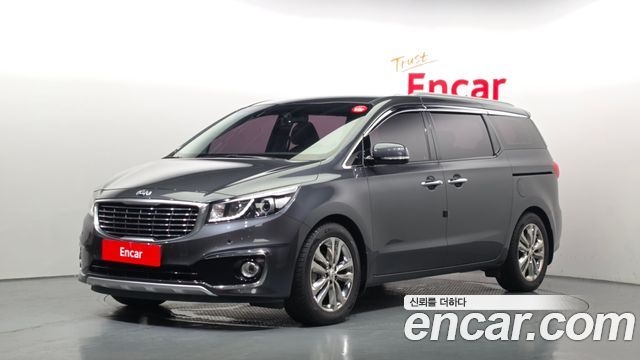 Kia Canival 2016 — photo 1