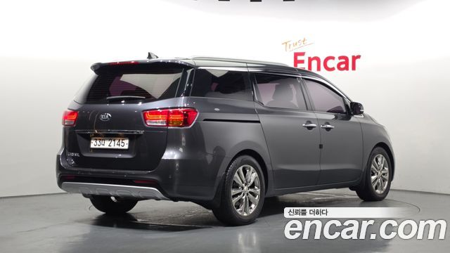 Kia Canival 2016 — photo 2