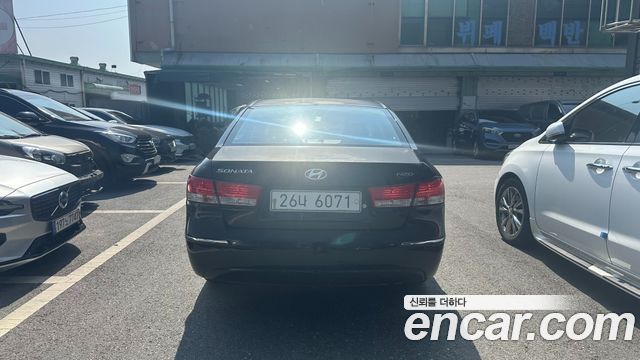 Hyundai Sonata 2009 — photo 4