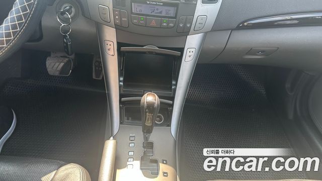 Hyundai Sonata 2009 — photo 14
