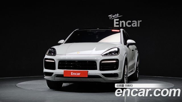 Porsche Cayenne 2023 — photo 3