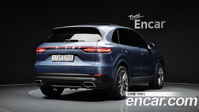 Porsche Cayenne 2020 — photo 2