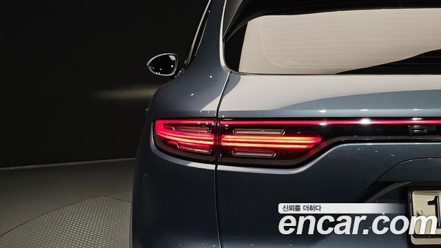 Porsche Cayenne 2020 — photo 9