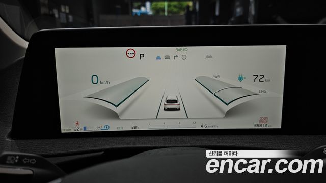 Kia EV6 2022 — photo 11