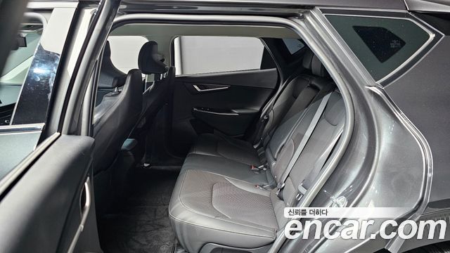Kia EV6 2022 — photo 18