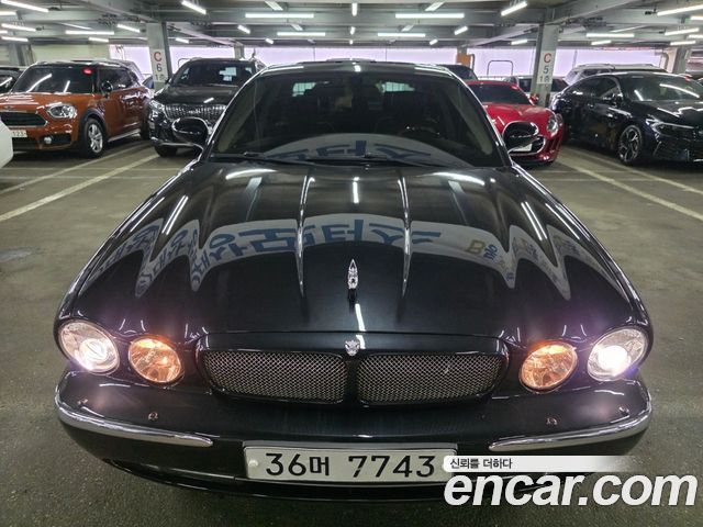 Jaguar XJ-8 2005 — photo 2