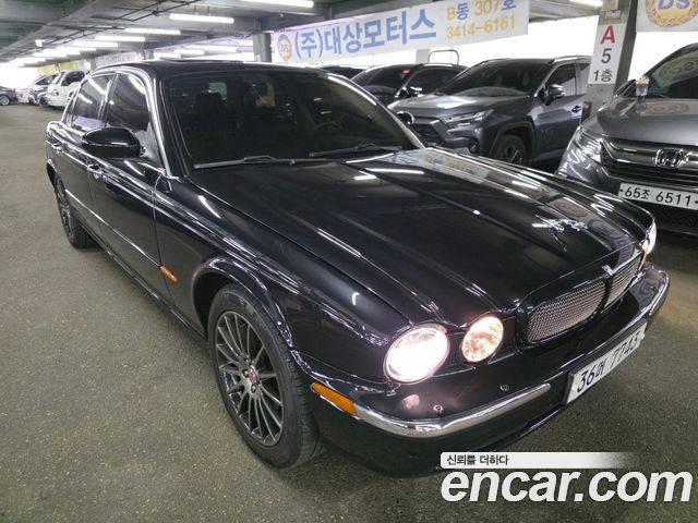 Jaguar XJ-8 2005 — photo 3
