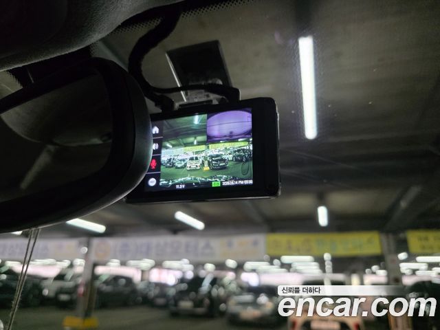 Jaguar XJ-8 2005 — photo 17