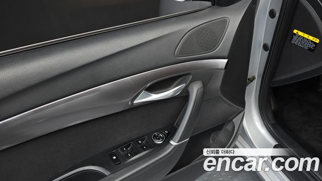 Hyundai i40 2016 — photo 19