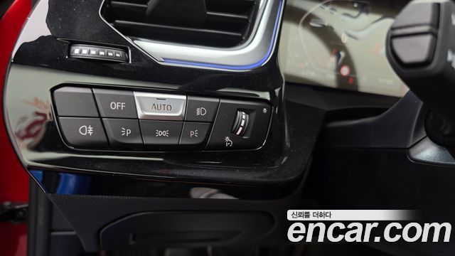 BMW Z4 2026 — photo 24