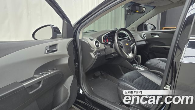 Chevrolet Korea Aveo 2018 — photo 13