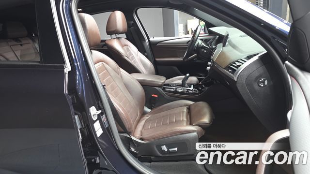 BMW X4 2021 — photo 17