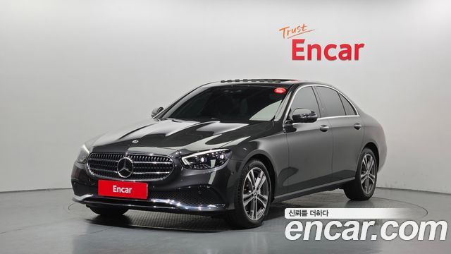 Mercedes-Benz E-Class 2021 — photo 1