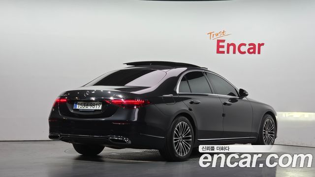 Mercedes-Benz S-Class 2021 — photo 2