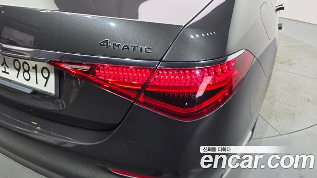 Mercedes-Benz S-Class 2021 — photo 9