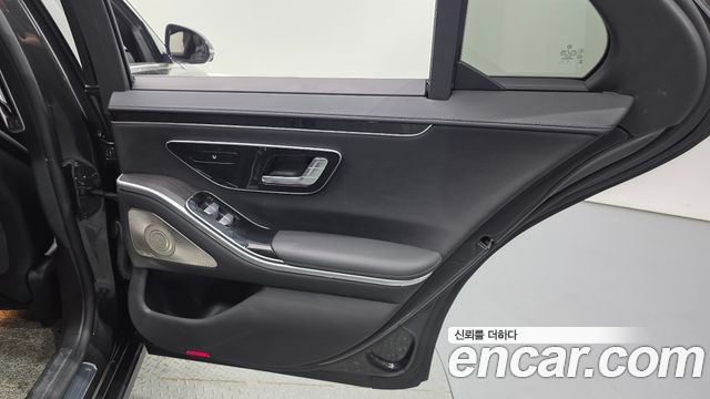 Mercedes-Benz S-Class 2021 — photo 15