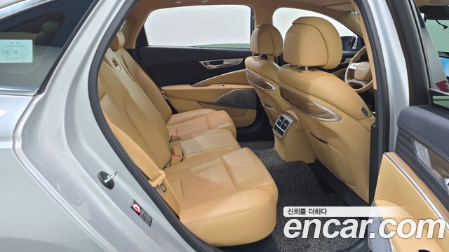 Kia K9 2022 — photo 17