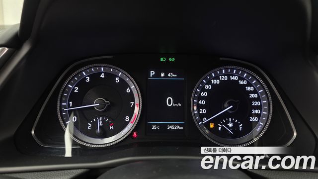 Hyundai Sonata 2022 — photo 8