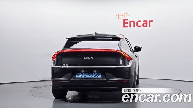 Kia EV6 2023 — photo 4