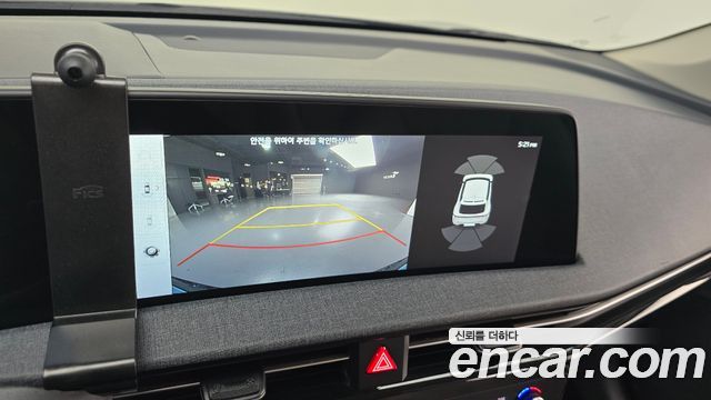 Kia EV6 2023 — photo 20