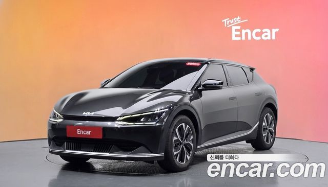 Kia EV6 2023 — photo 1