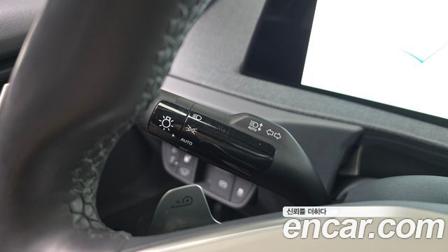 Kia EV6 2023 — photo 28