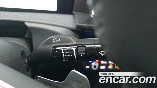 Kia EV6 2023 — photo 29