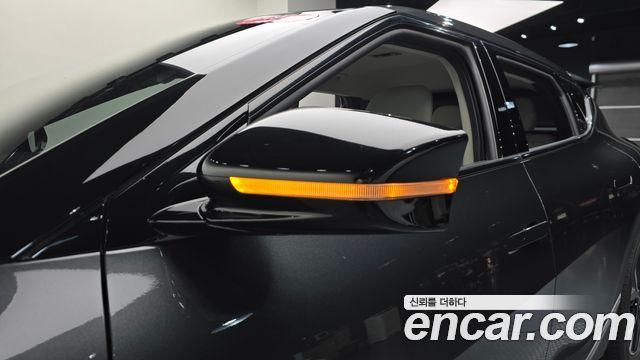 Kia EV6 2023 — photo 30