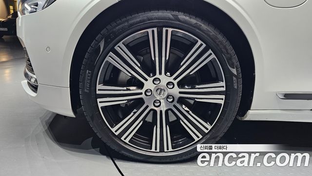 Volvo S90 2025 — photo 5