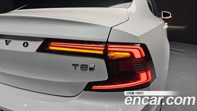 Volvo S90 2025 — photo 9