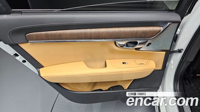 Volvo S90 2025 — photo 15