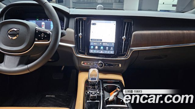 Volvo S90 2025 — photo 27