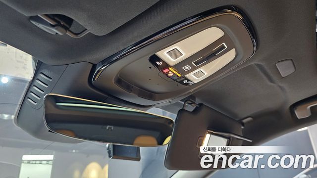 Volvo S90 2025 — photo 28