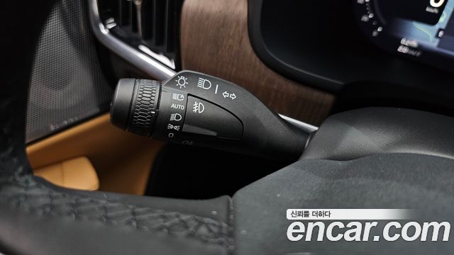 Volvo S90 2025 — photo 36