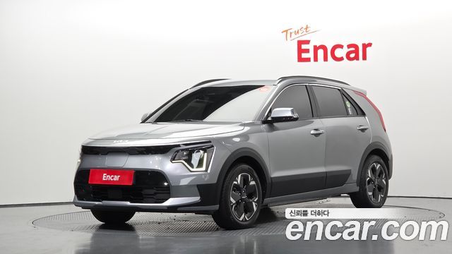 Kia Niro 2024 — photo 1