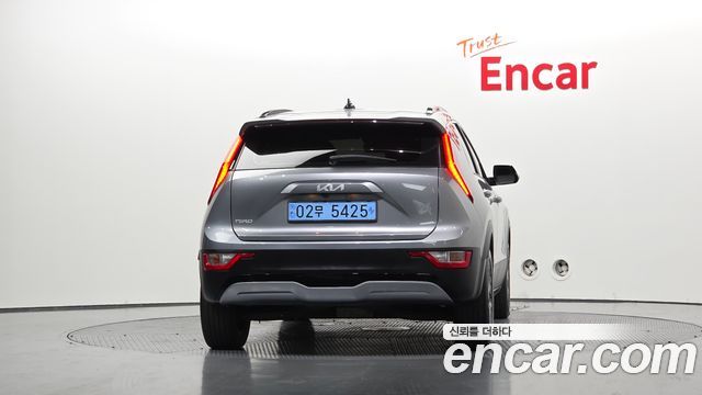 Kia Niro 2024 — photo 4
