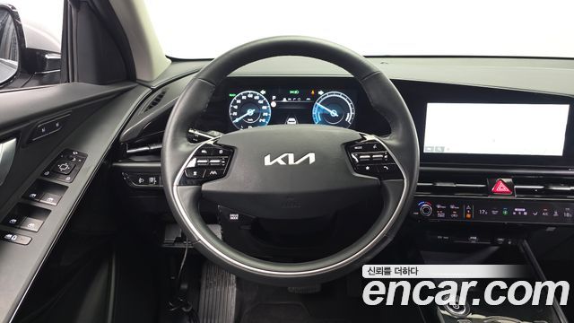 Kia Niro 2024 — photo 18
