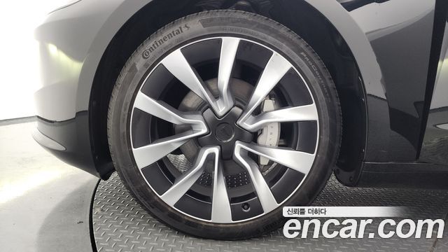 Tesla Model 3 2024 — photo 5