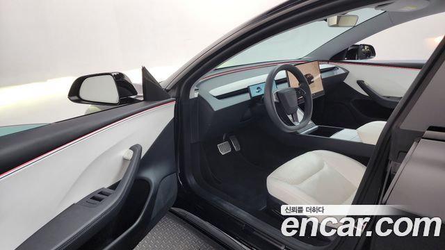 Tesla Model 3 2024 — photo 13